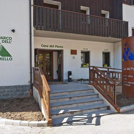 Casa Del Parco Dell'Adamello Di Vezza D'Oglio Hostel ภายนอก รูปภาพ