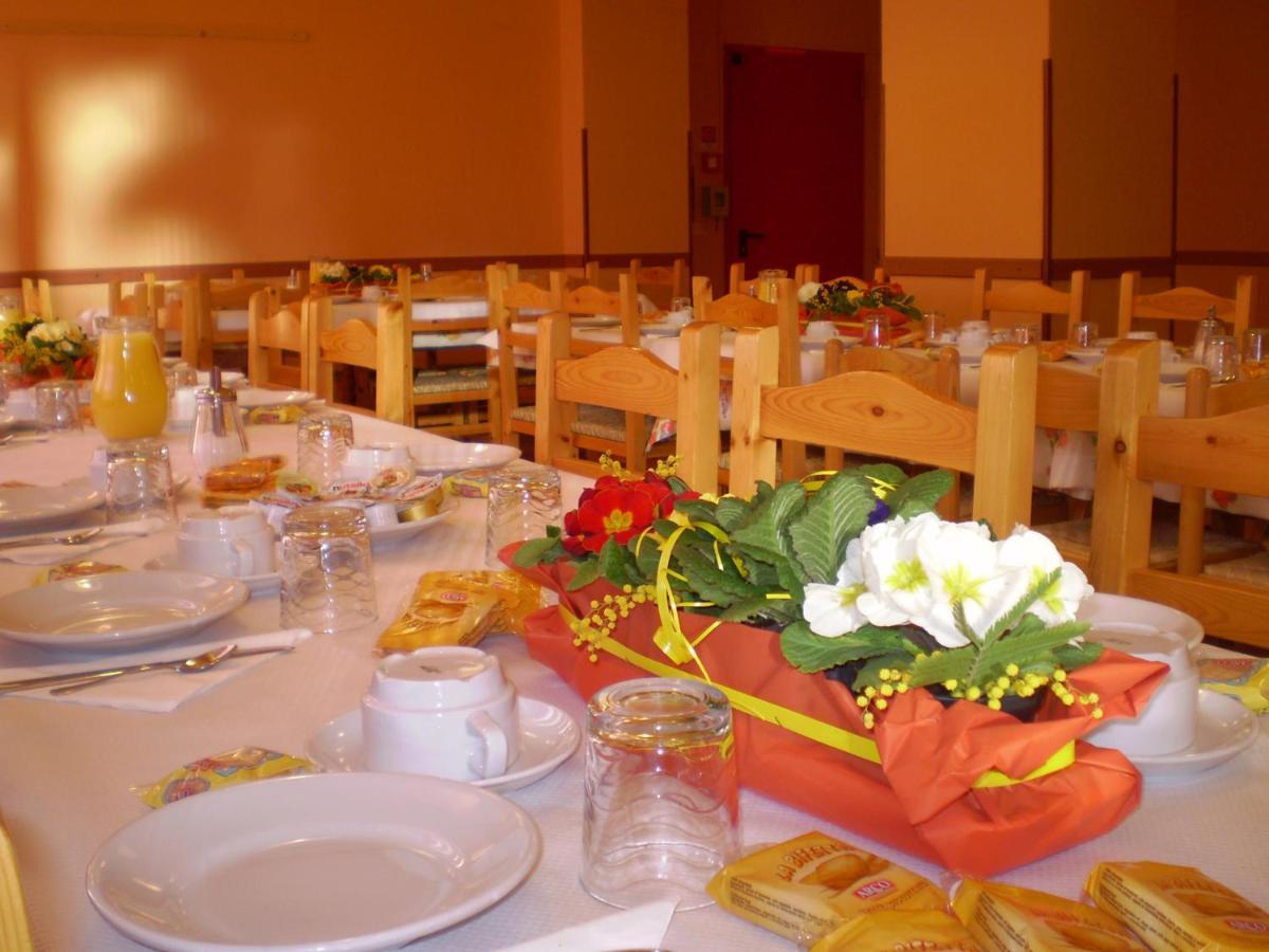 Casa Del Parco Dell'Adamello Di Vezza D'Oglio Hostel ภายนอก รูปภาพ
