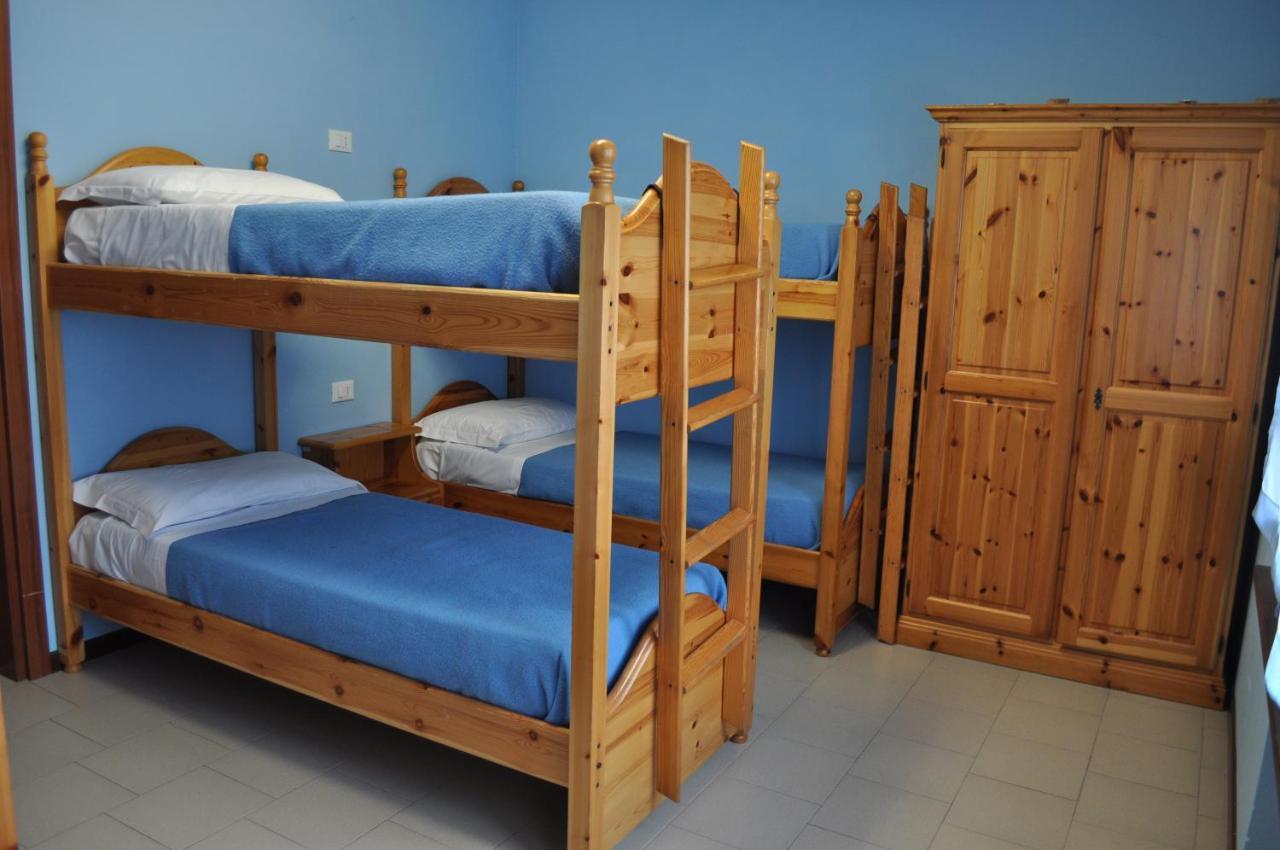Casa Del Parco Dell'Adamello Di Vezza D'Oglio Hostel ภายนอก รูปภาพ