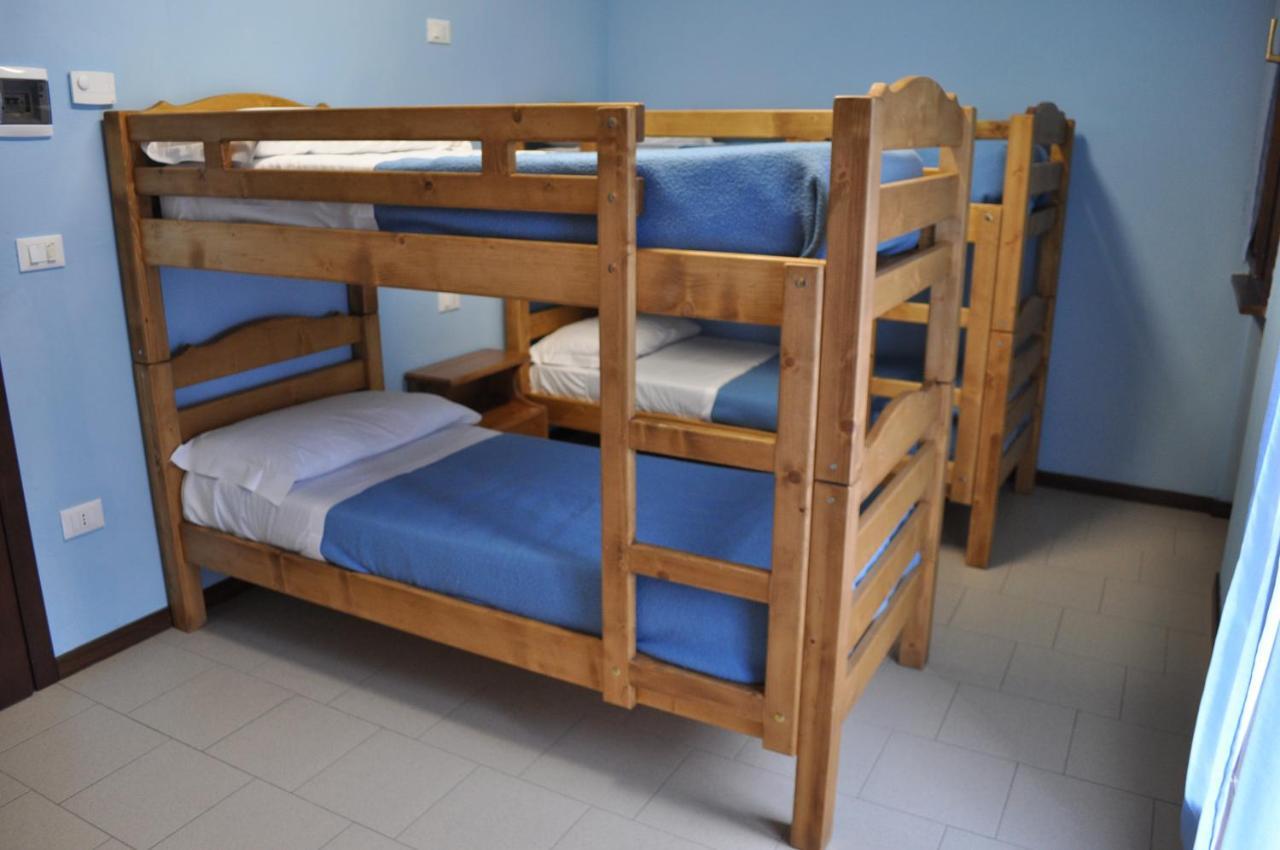 Casa Del Parco Dell'Adamello Di Vezza D'Oglio Hostel ภายนอก รูปภาพ